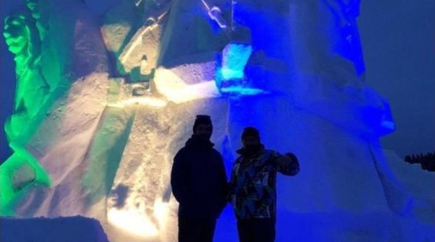 Sarıkamış&rsquo;ta 90 Bin Şehidin Kardan Heykelleri Yapıldı