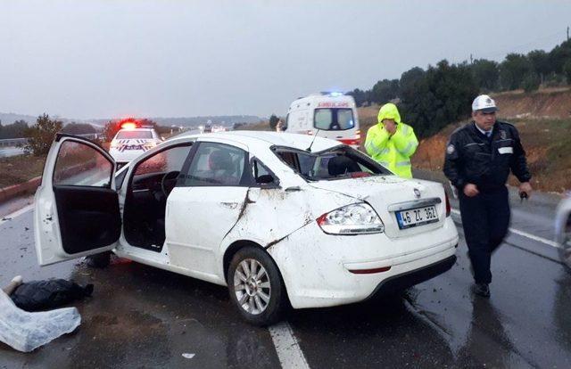 Kahramanmaraş’ta Taziye Dönüşü Kaza: 1 Ölü, 2 Yaralı