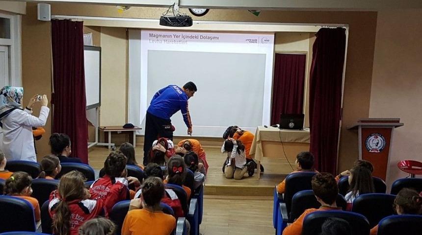 Afete Hazır Okul Eğitimleri