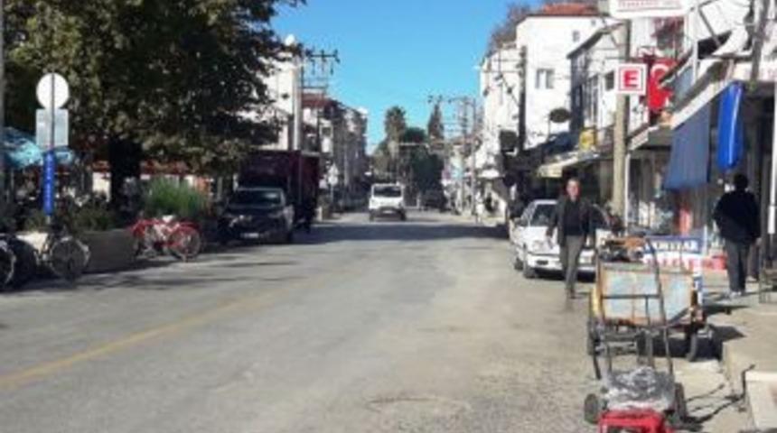 Muğla&rsquo;da 4,2 B&uuml;y&uuml;kl&uuml;ğ&uuml;nde Deprem Meydana Geldi