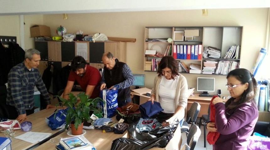 Burhaniye&rsquo;de Liseli Gen&ccedil;lerle &Ouml;rnek Dayanışma