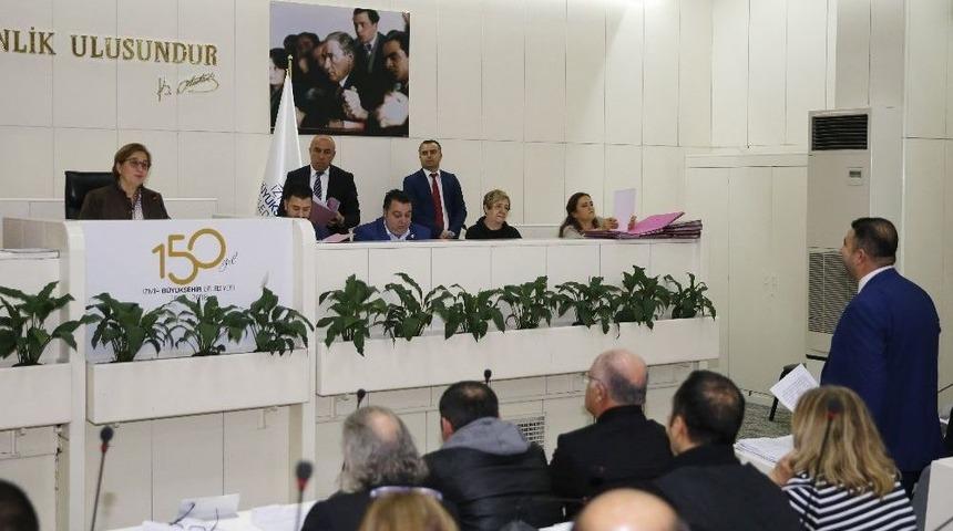 Başkan Pekdaş, &ldquo;halı Saha Değil Stat Yapın&rdquo;