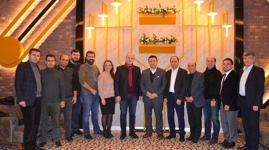 Ak Partili Meclis &Uuml;yelerinden Başkan Bakıcı&rsquo;ya S&uuml;rpriz