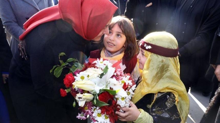 Bakan Kaya, Van&rsquo;da