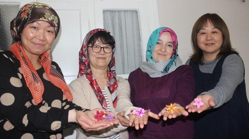 Japon Kadınların El İşi Merakı