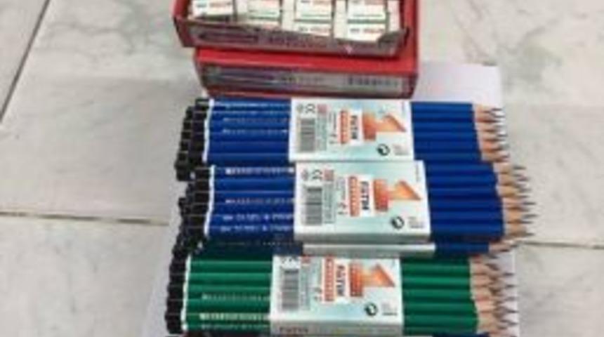 "&ccedil;ocuklar Taş Atmasın Bir Kalem De Sen Al" Kampanyası