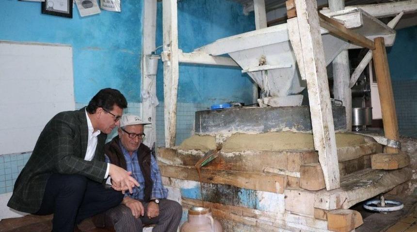 Ak Parti Antalya Milletvekili Uslu, Kaş&rsquo;ta