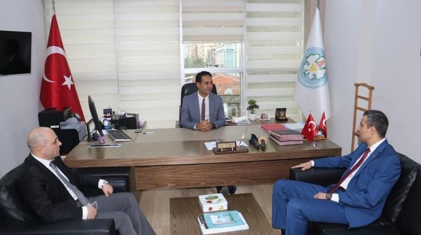 Sgk Ve İş-kur M&uuml;d&uuml;rlerinden B&uuml;y&uuml;kşehire Taşeron Ziyareti