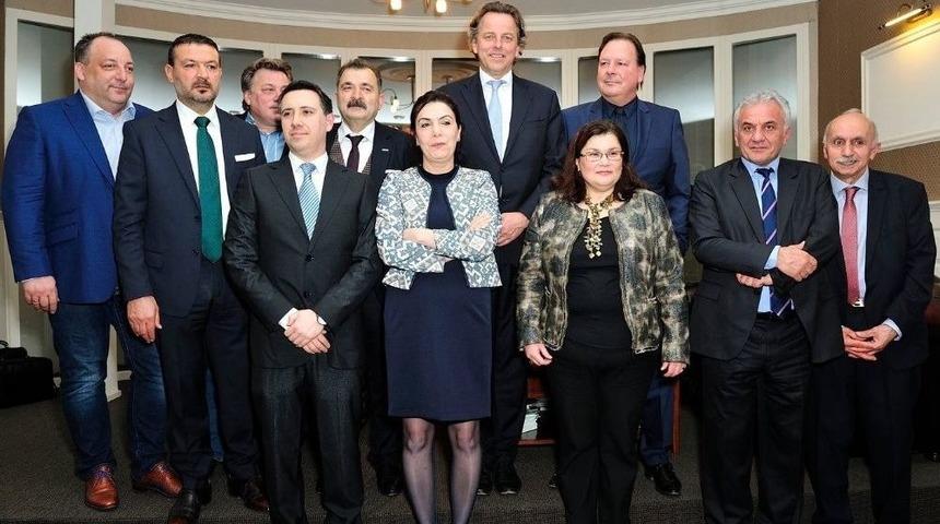 Torunoğulları: &rsquo;&rsquo;2018&rsquo;de De T&uuml;rkiye-hollanda İyi Niyet El&ccedil;isi Olacağım&rsquo;&rsquo;