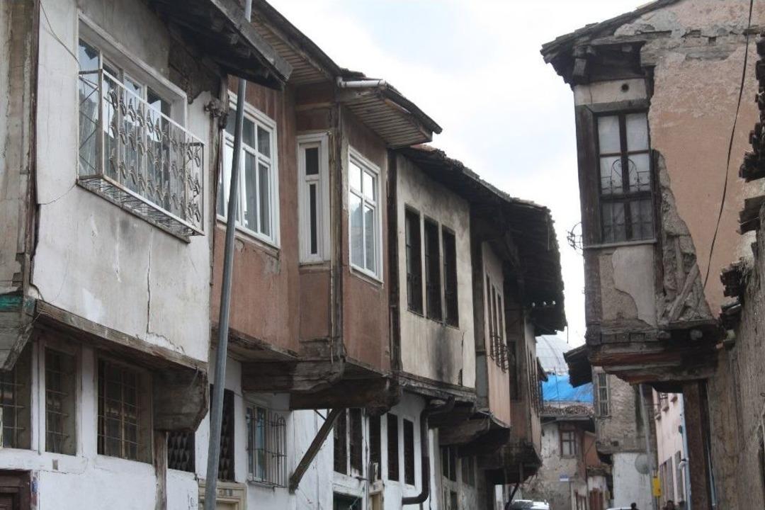 Tokat&rsquo;ta 60 Tarihi Bina Turizme Kazandırılacak