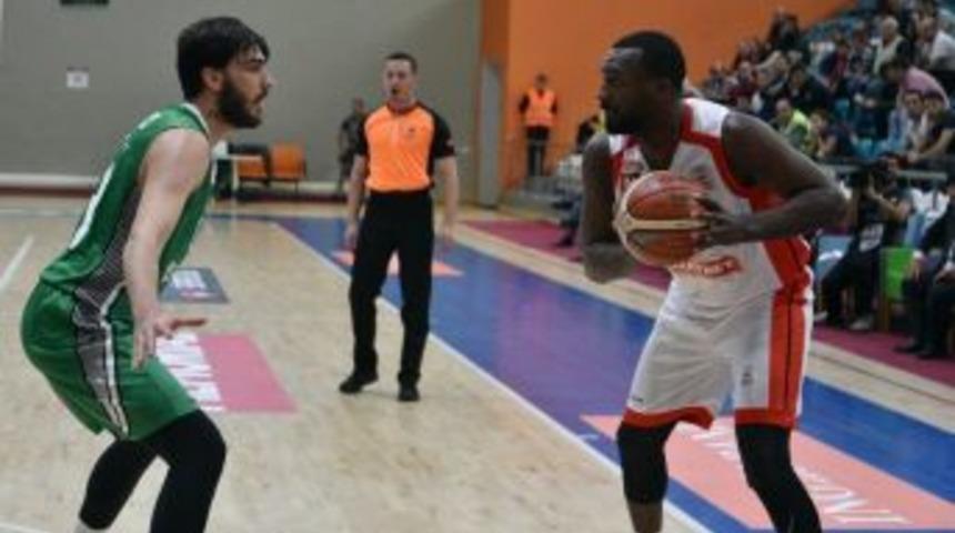 Muratbey Uşak Umutlarını İstanbul&rsquo;a Taşıdı