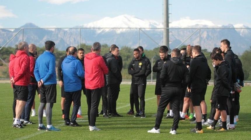 Eskişehirspor Hazırlıklarına Devam Ediyor