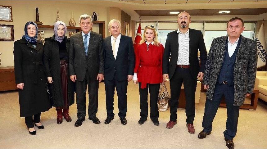 Başkan Karaosmanoğlu &ldquo;&ouml;ğretmen Hayatı Anlatan Yol G&ouml;sterendir&rsquo;&rsquo;