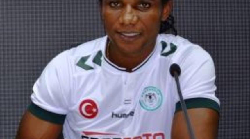 Denizlispor, Patrick Eze İle Anlaştı