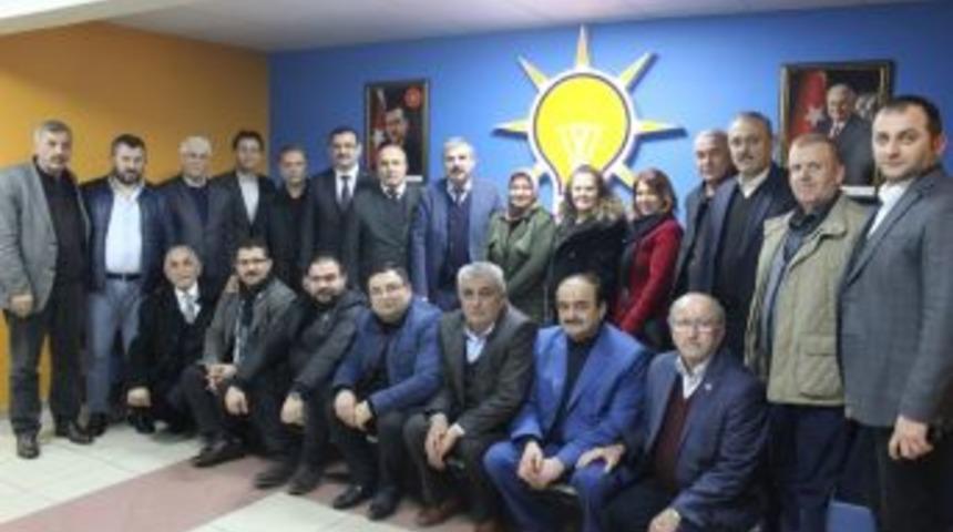 Ak Parti Taşk&ouml;pr&uuml; Teşkilatı&rsquo;ndan, İl Başkanı &Uuml;nl&uuml;&rsquo;ye Hayırlı Olsun Ziyareti