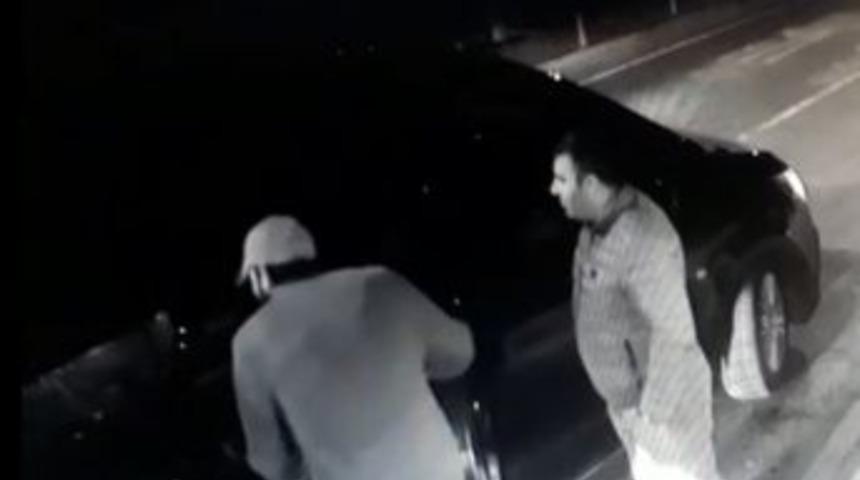 Burak Yılmaz&rsquo;ın Olay Yerinden Ayrılırken G&ouml;r&uuml;nt&uuml;leri Ortaya &Ccedil;ıktı