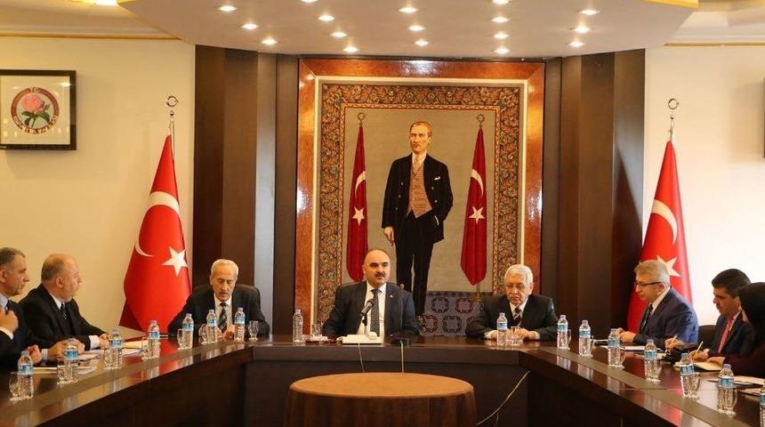 Isparta&rsquo;da Okul M&uuml;d&uuml;rlerine Uyuşturucu Ve G&uuml;venlik Uyarısı