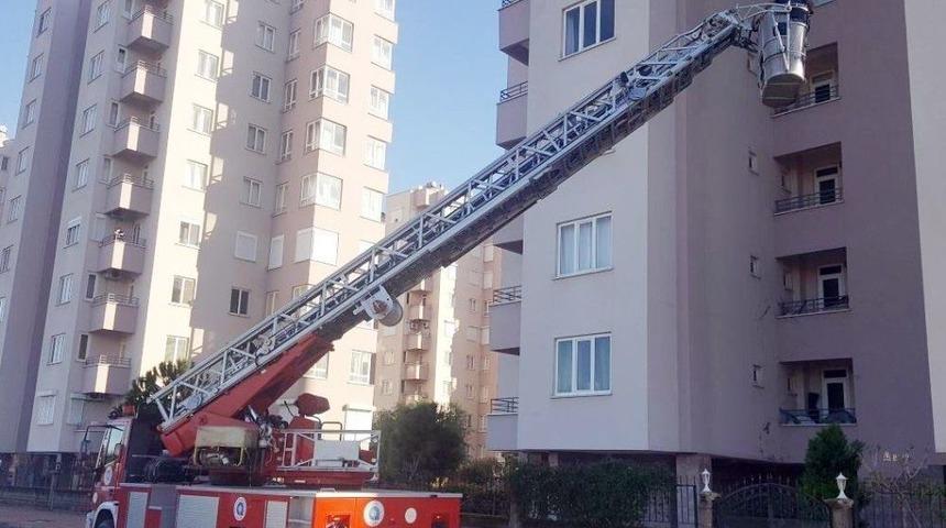 "gazı A&ccedil;tım Kendimi Ve &Ccedil;ocukları &Ouml;ld&uuml;r&uuml;yorum" Dedi Polisleri Harekete Ge&ccedil;irdi