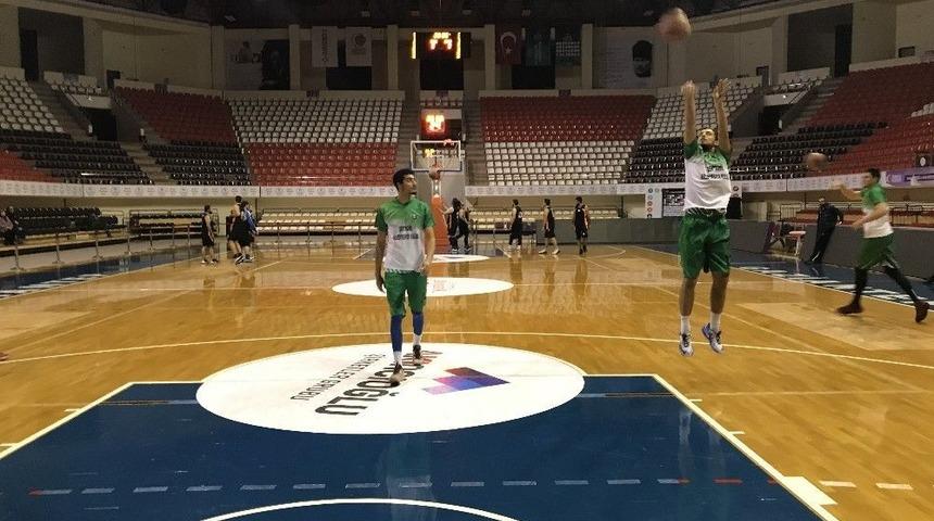 Yeşil-siyahlı Dev Adamlara Potada Play Off Yolu Gözüktü