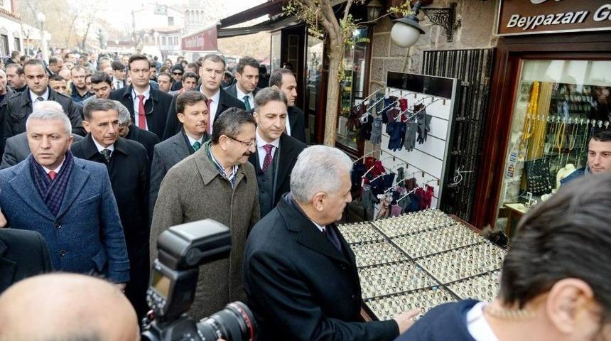 Başbakan Yıldırım Bir Kez Daha Hamam&ouml;n&uuml;&rsquo;nde