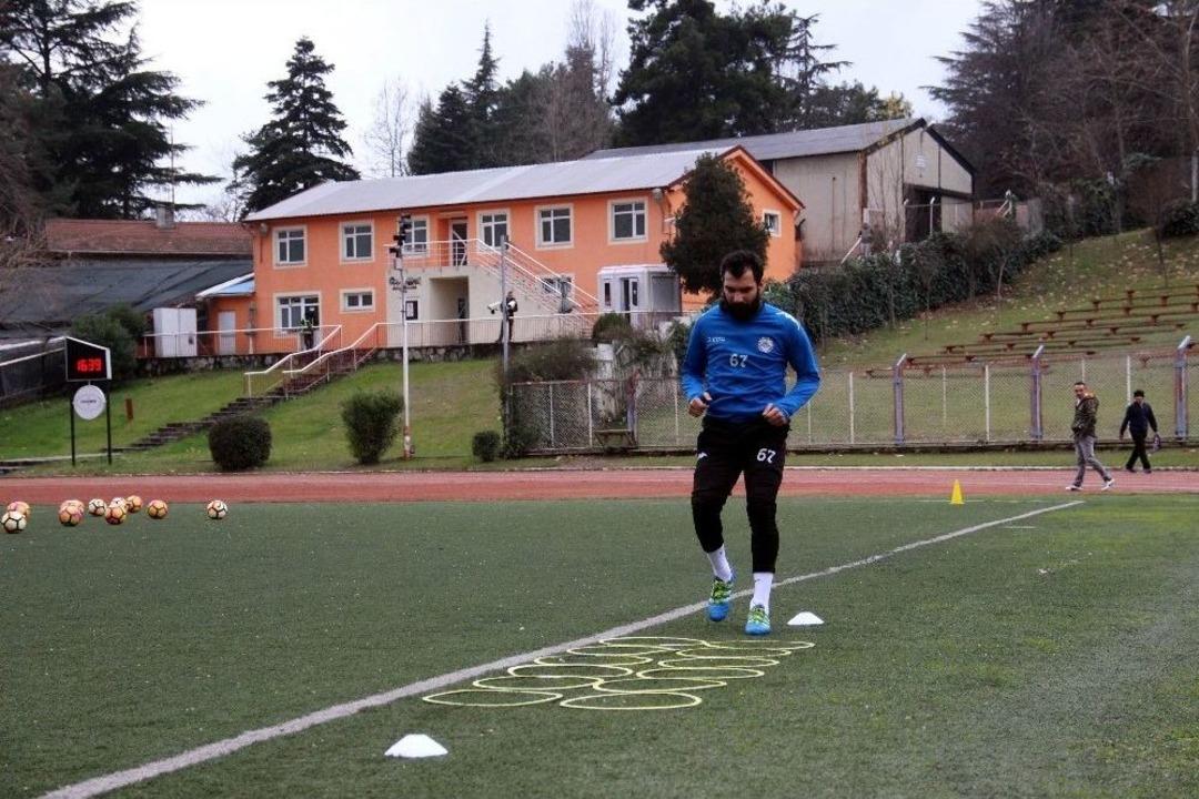 Engin Baytar, Amat&ouml;r Lig Takımında İlk İdmanına &Ccedil;ıktı