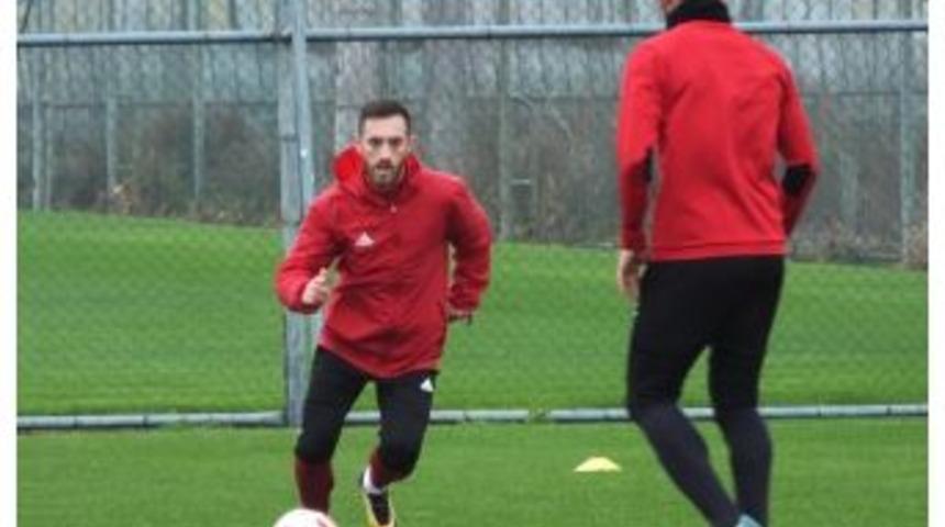 Elazığspor’da Murat Kayalı İle Yollar Ayrıldı