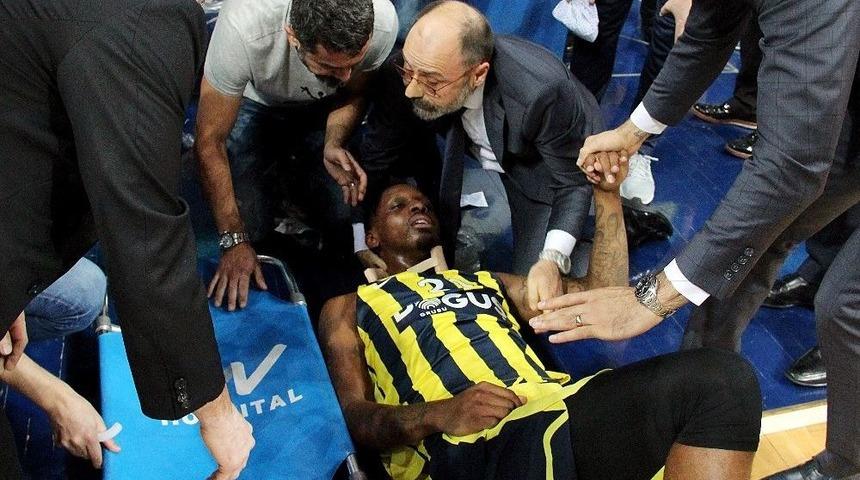Fenerbahçe’de James Nunnally Korkuttu