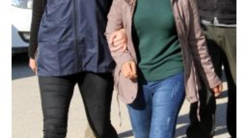 Kızını Kandil&rsquo;e G&ouml;ndermek İstedi