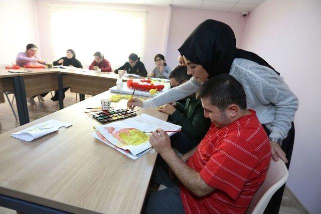 Engelsiz Yaşam Merkezi Hizmet Vermeye Başladı