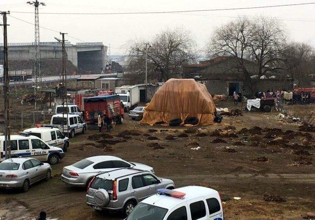 Yem Sarma Makinesine Kapılan Şahıs Hayatını Kaybetti