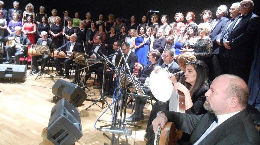 T&uuml;rkiye Kamu-sen&rsquo;den &lsquo;&rsquo;bir Nihavend Gece&rsquo;&rsquo; Konseri