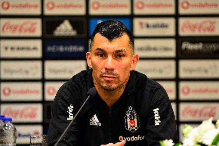 Medel: “kendimi Ön Liberoda Daha İyi Hissediyorum” G1