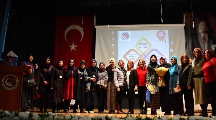 &ldquo;gen&ccedil; Nida&rdquo;lar İzmir&rsquo;de Yarıştı