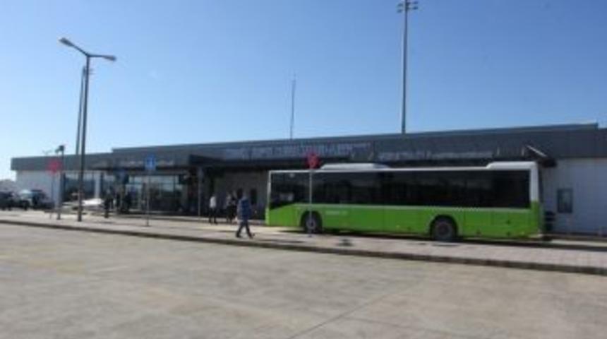 Bakan &Ouml;zhaseki&rsquo;nin U&ccedil;ağı Kocaeli&rsquo;ye Zorunlu İniş Yaptı