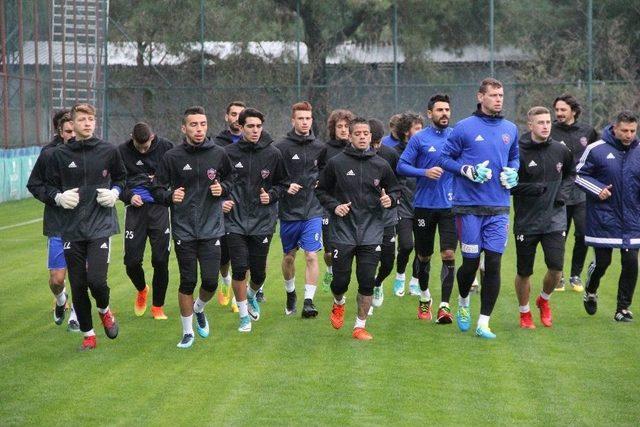 Gölbek: “gidenlerin Yerini Doldurmaya Çalışıyoruz”