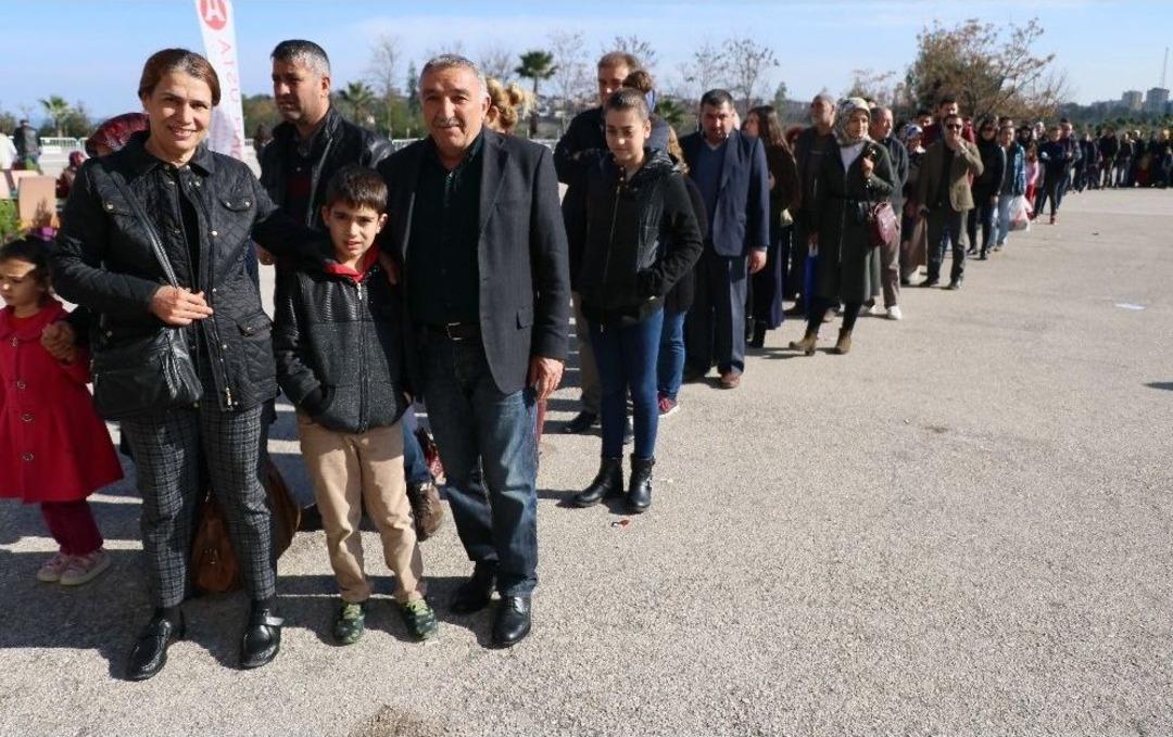 11. &Ccedil;ukurova Kitap Fuarı Kapılarını A&ccedil;tı