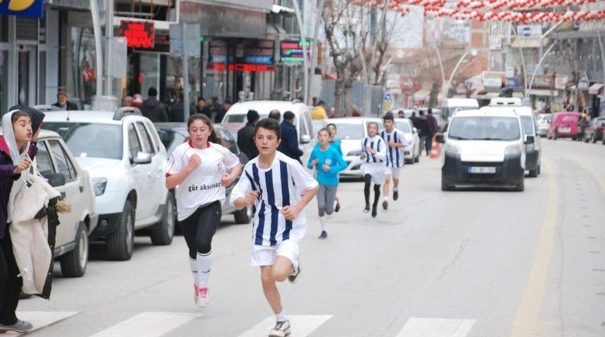 Tokat&rsquo;ta Mehmet Akif İnan Anısına Koşusu Yapıldı