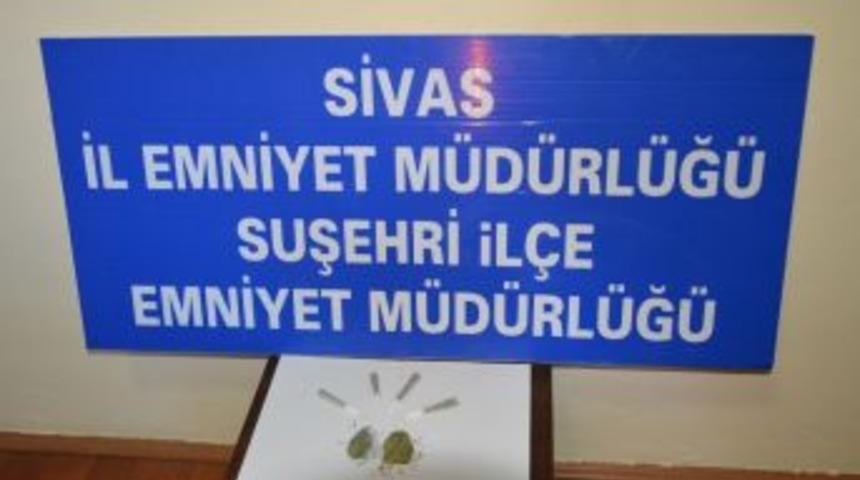 Suşehri&rsquo;nde Uyuşturucu Operasyonu
