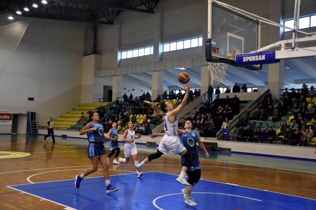 T&uuml;rkiye Kadınlar Basketbol Ligi: Edremit Bld. G&uuml;respor: 85 - Ferko Ilgaz Otel Kbsk: 65