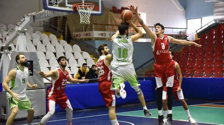 Manisa&rsquo;nın Dev Adamları İlk Mağlubiyetini Aldı