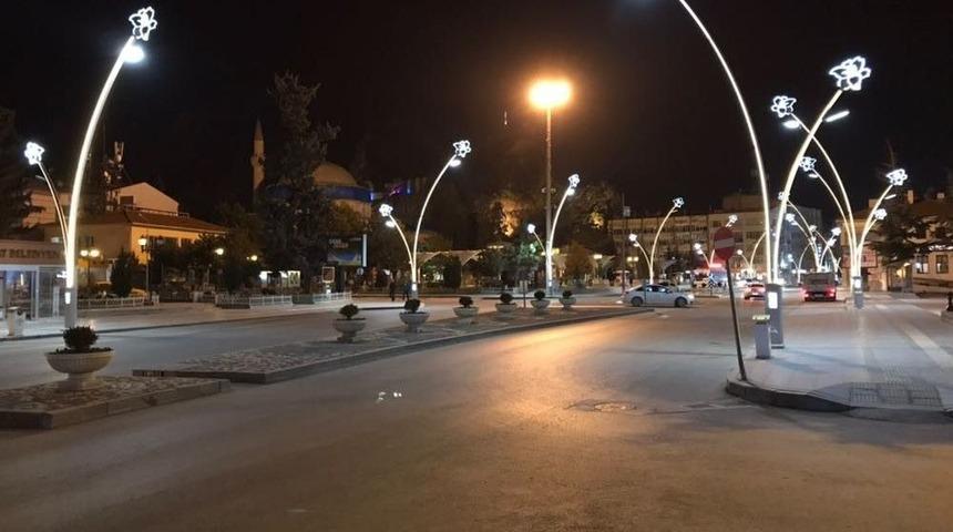 Tokat Bir G&uuml;nde 5 Depremle Sallandı