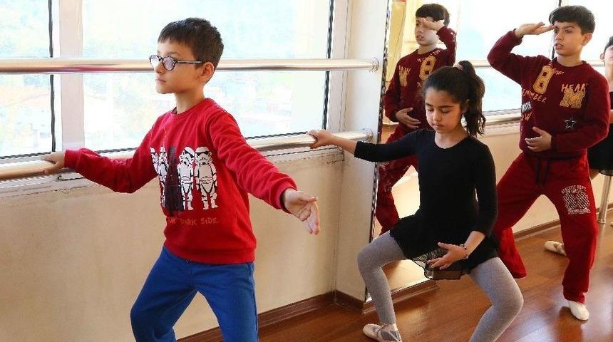 K&uuml;&ccedil;&uuml;k Yiğit&rsquo;in Hayatı Bale İle Değişti