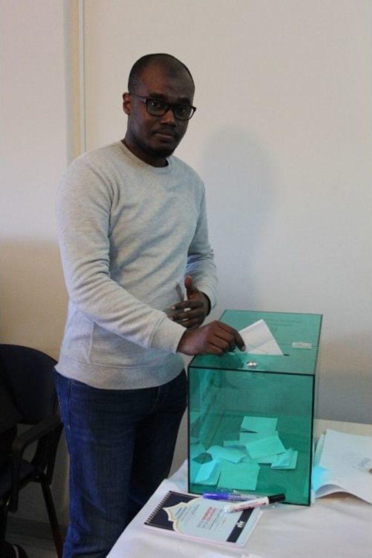 Komorlu Öğrenciler Eskişehir’de Buluştu G4