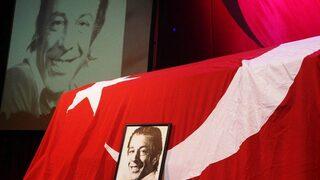 Münir Özkul İçin Muhsin Ertuğrul Sahnesi’nde Tören Düzenleniyor