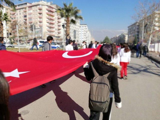 Kahramanmaraş Sarıkamış Şehitleri İçin Yürüdü