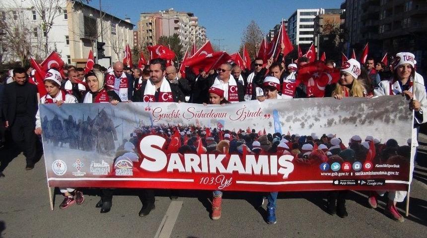 Batman’da Sarıkamış Şehitleri Anıldı