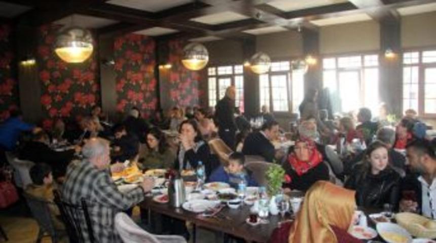 Add Üyeleri Kahvaltıda Bir Araya Geldi