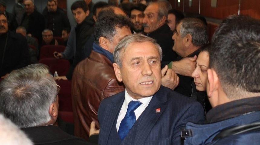 Chp Kayseri İl Kongresinde Gerginlik