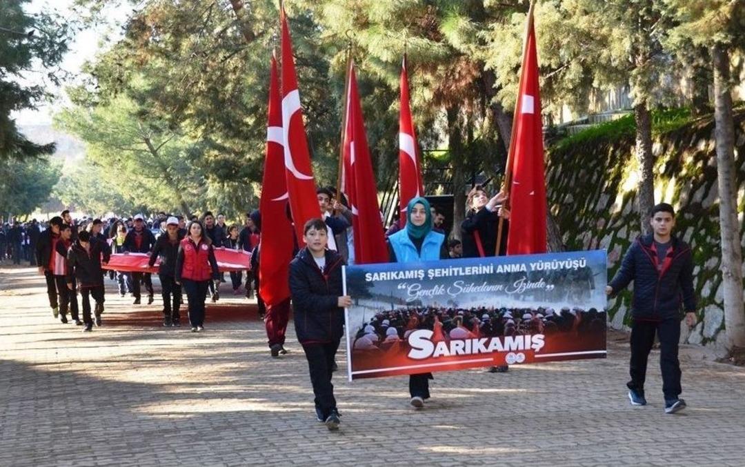 Aydınlılar Sarıkamış Şehitleri Anısına Y&uuml;r&uuml;d&uuml;