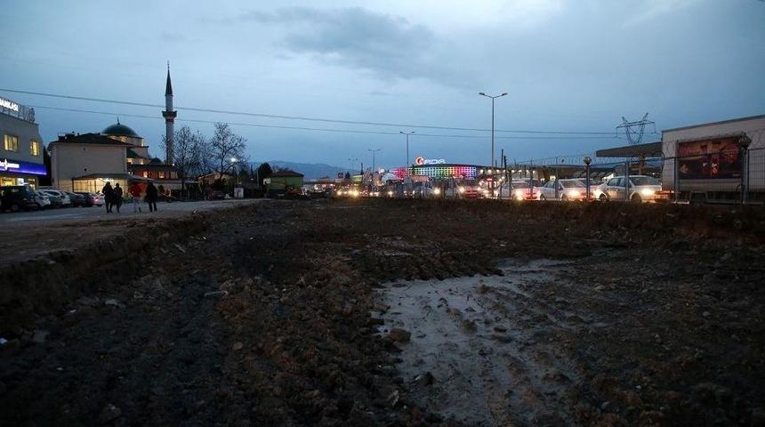 Top&ccedil;a K&ouml;pr&uuml;l&uuml; Kavşak&rsquo;ta &Ccedil;alışmalar Başladı